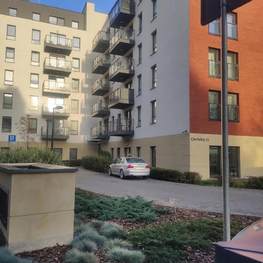 Przytulny Apartament Blisko Motlawy I Neptuna Gdansk Luaran gambar