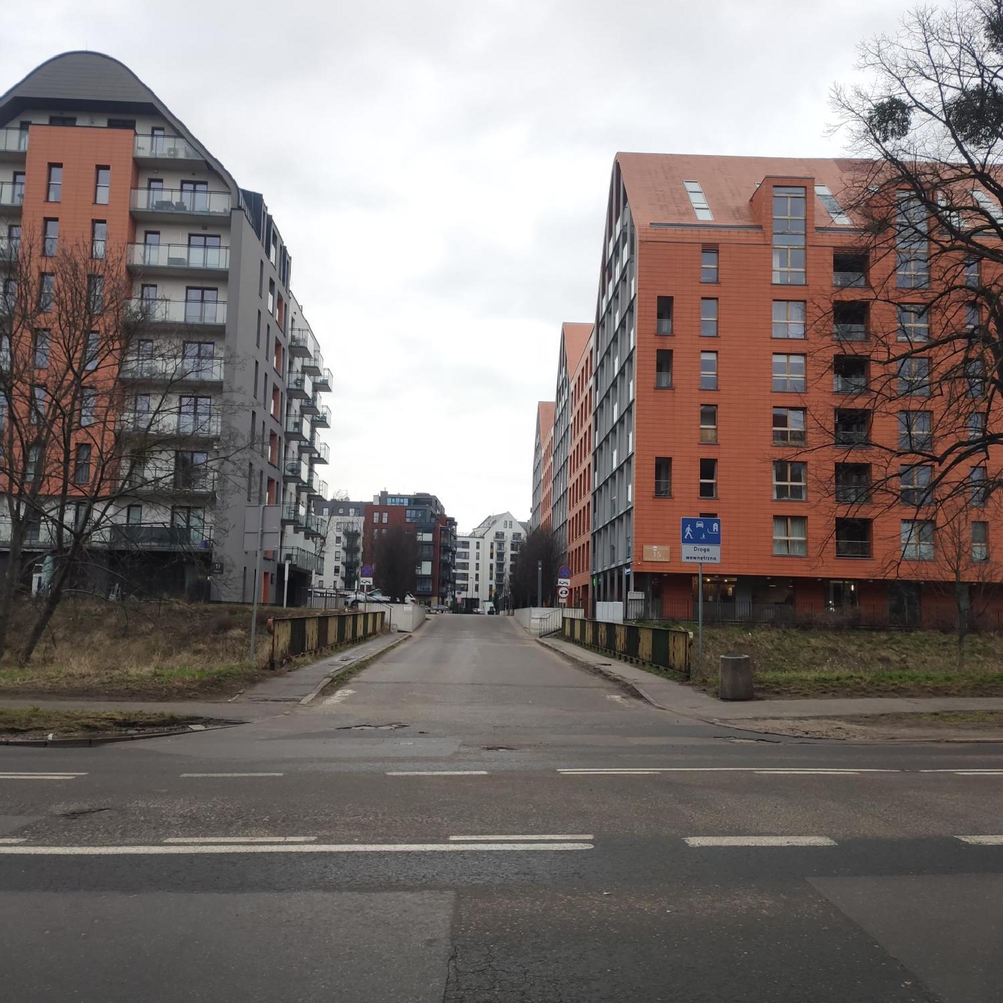 Przytulny Apartament Blisko Motlawy I Neptuna Gdansk Luaran gambar